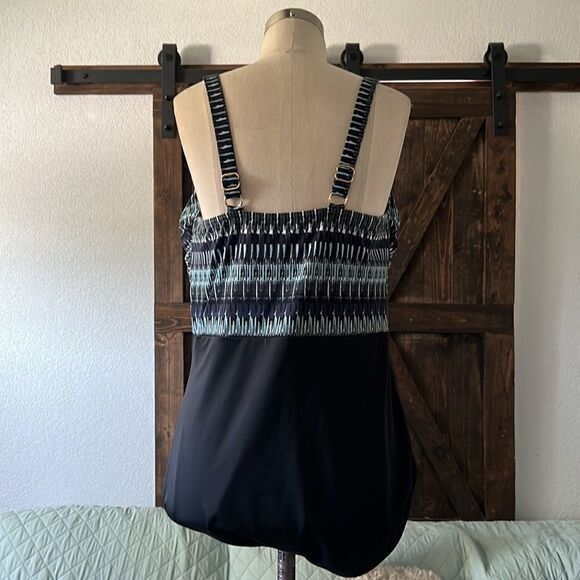 Dreamsuit Slimming Control Wrap One Piece Swimsuit Sz-16W - Picture 4 of 11